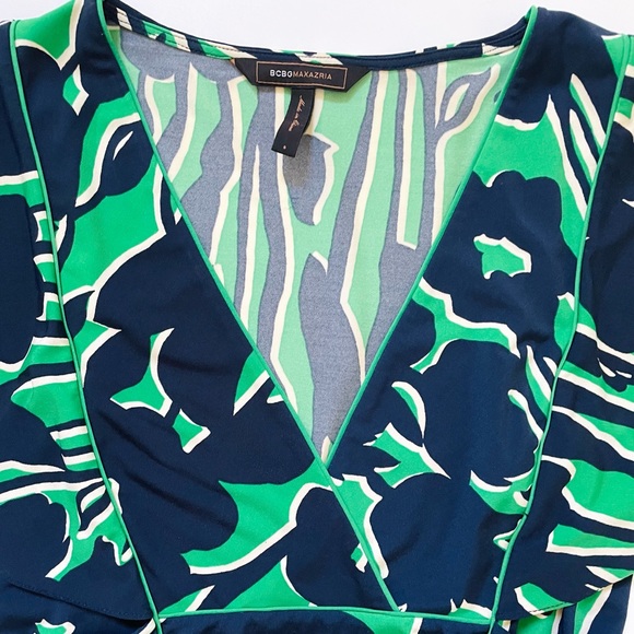 BCBG MaxAzria Top Small - Picture 4 of 7